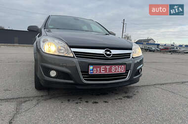 Универсал Opel Astra 2009 в Белой Церкви