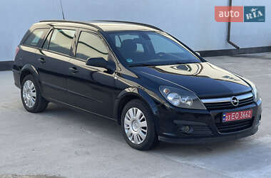 Универсал Opel Astra 2006 в Виннице