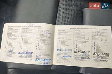 Хэтчбек Opel Astra 2006 в 