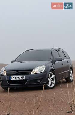 Универсал Opel Astra 2006 в 