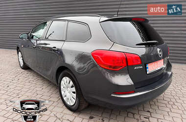 Универсал Opel Astra 2014 в Каменском