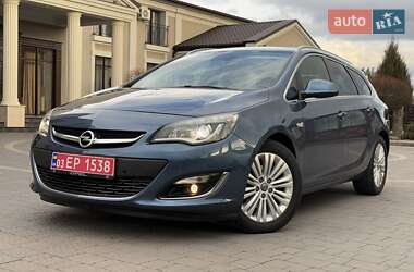 Універсал Opel Astra 2014 в Стрию