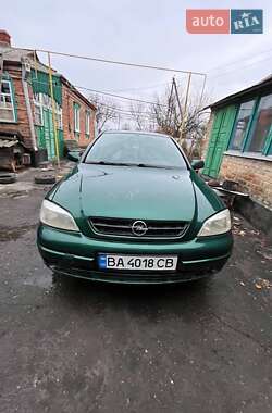 Седан Opel Astra 2005 в Кропивницком