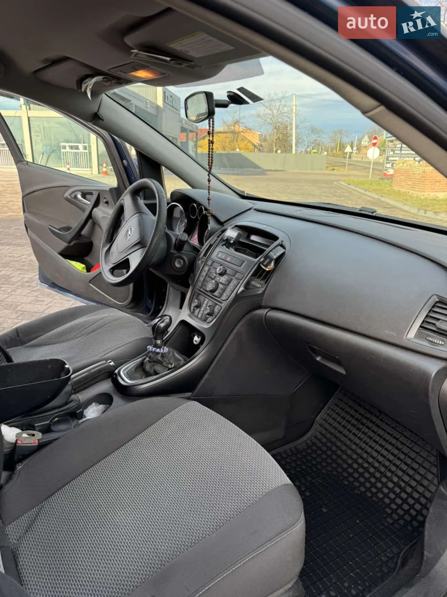 2011 Opel Astra - мініатюра 13