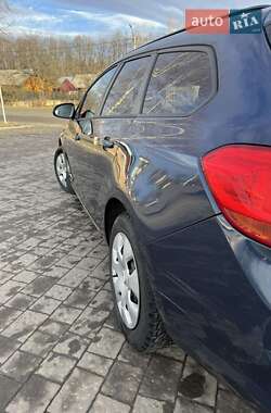 Універсал Opel Astra 2011 в Долині