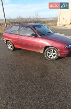 Хэтчбек Opel Astra 1992 в 
