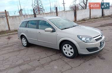 Універсал Opel Astra 2005 в Олександрії