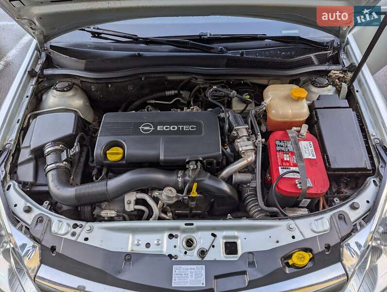 Універсал Opel Astra 2009 в Ніжині