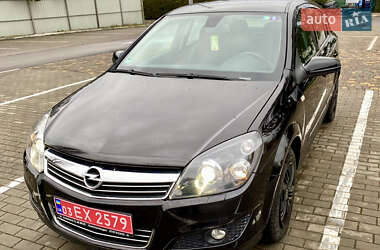 Opel Astra 2009