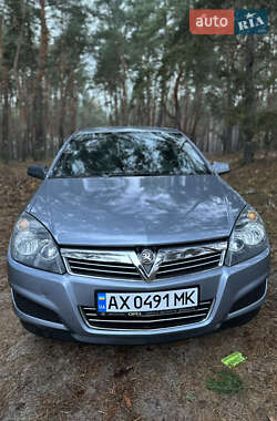 Седан Opel Astra 2008 в Зміїві