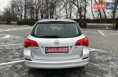 Универсал Opel Astra 2012 в Виннице