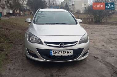 Opel Astra 2012