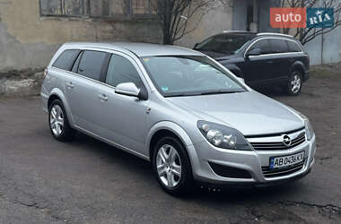 Opel Astra 2010