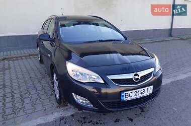 Універсал Opel Astra 2011 в Кам'янці-Бузькій