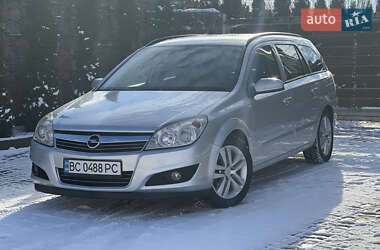 Універсал Opel Astra 2007 в Стрию