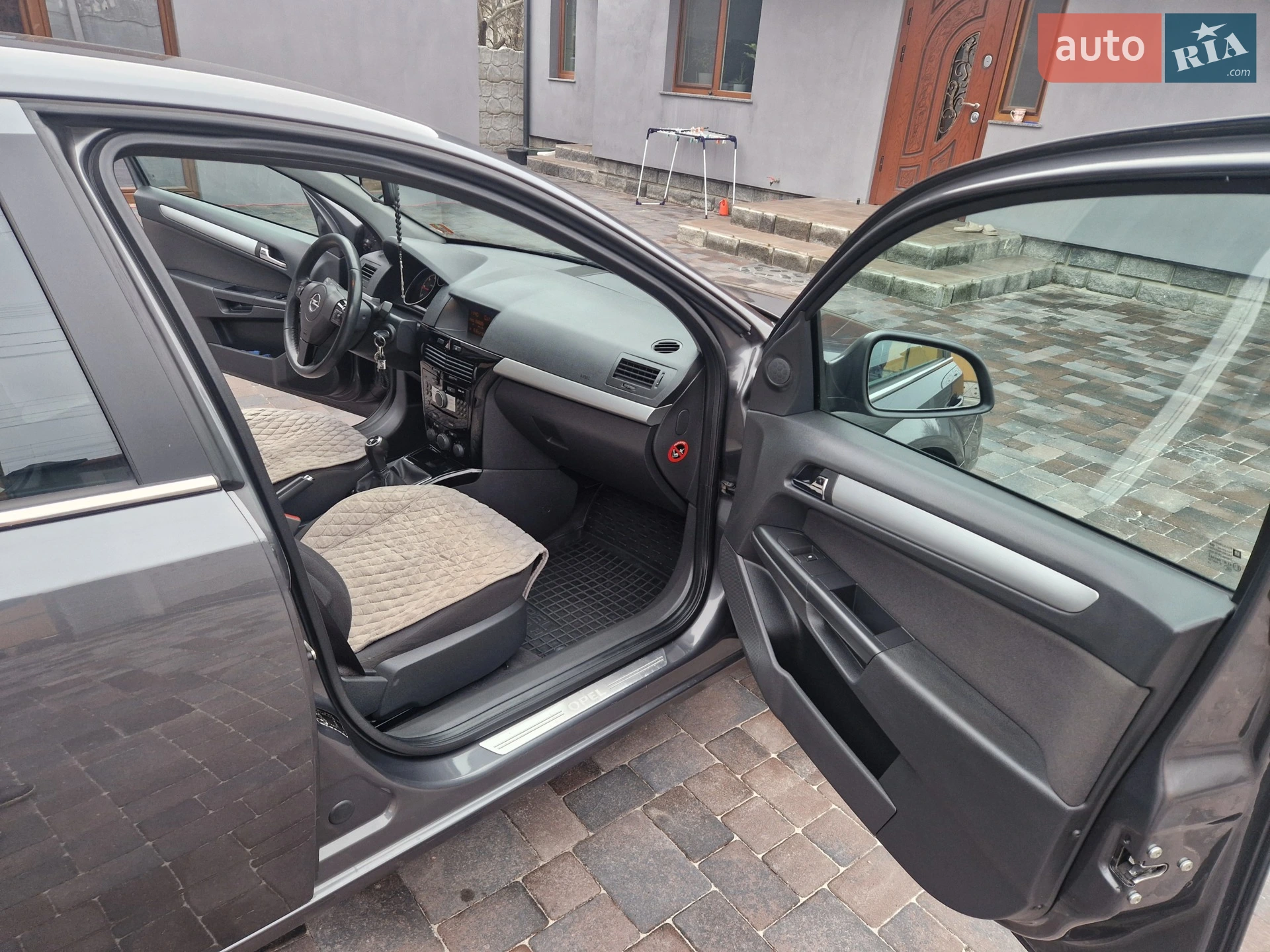 2010 Opel Astra - мініатюра 15