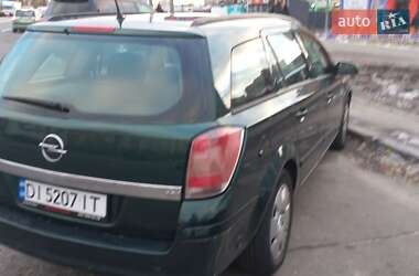 Универсал Opel Astra 2005 в 