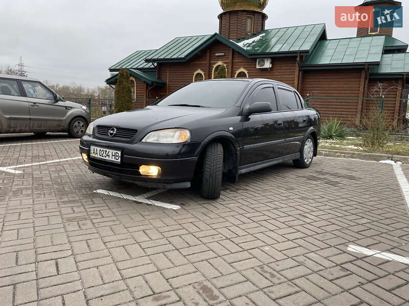 Седан Opel Astra 2007 в Києві