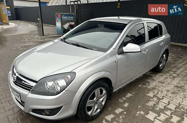 Хетчбек Opel Astra 2013 в Хмельницькому