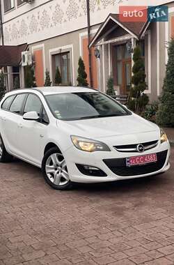 Універсал Opel Astra 2014 в Стрию