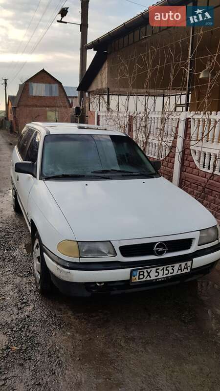 Универсал Opel Astra 1995 в Хмельницком