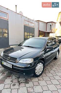 Седан Opel Astra 2008 в Львові