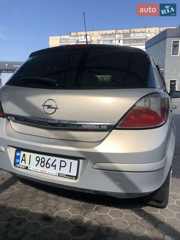 Хэтчбек Opel Astra 2005 в Броварах