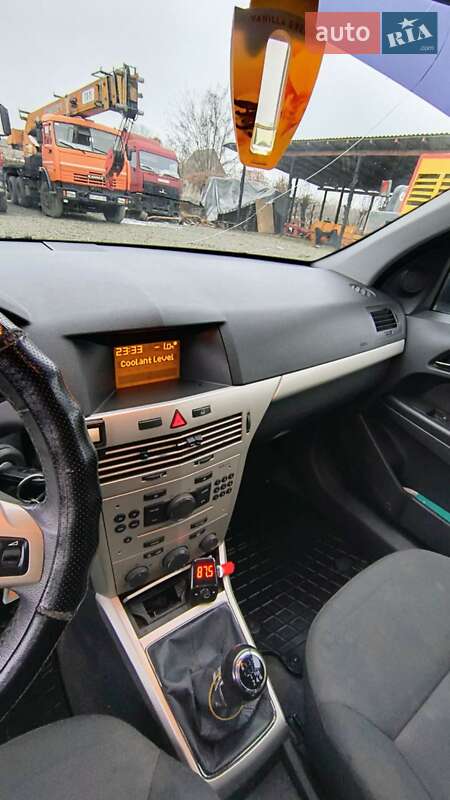 Универсал Opel Astra 2007 в Виноградове фото 3 Универсал Opel Astra 2007 в Виноградове