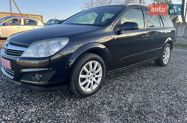 Універсал Opel Astra 2008 в Новомиколаївці