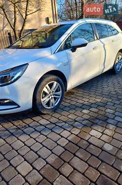 Універсал Opel Astra 2019 в Львові