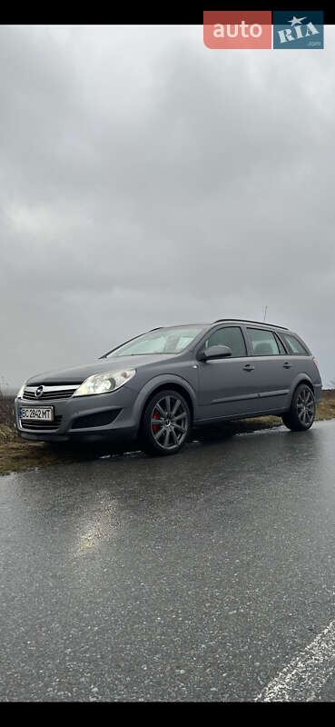 Универсал Opel Astra 2007 в 