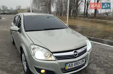 Хетчбек Opel Astra 2007 в Тульчині