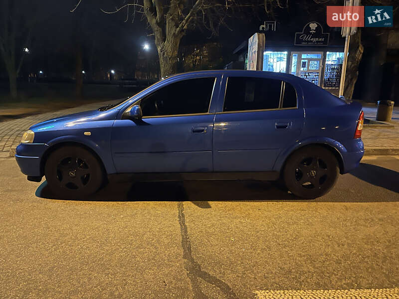 Хэтчбек Opel Astra 1999 в Никополе