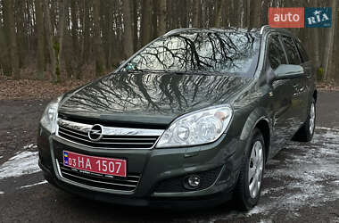 Універсал Opel Astra 2009 в Ківерцях