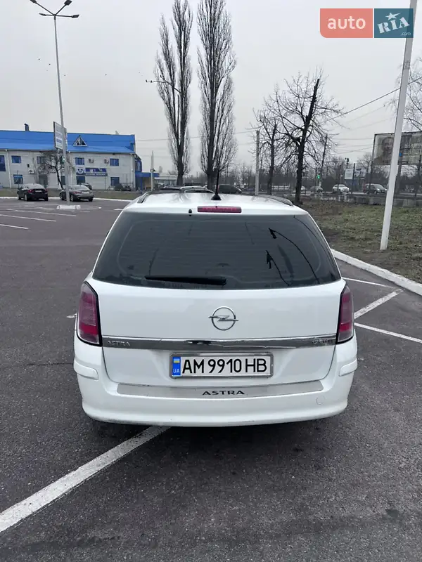 Opel Astra 2009