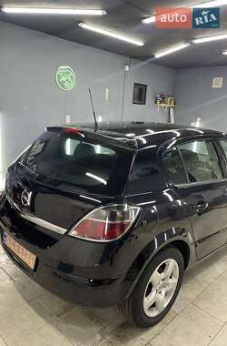 Хетчбек Opel Astra 2007 в Львові