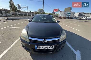 Хэтчбек Opel Astra 2008 в 