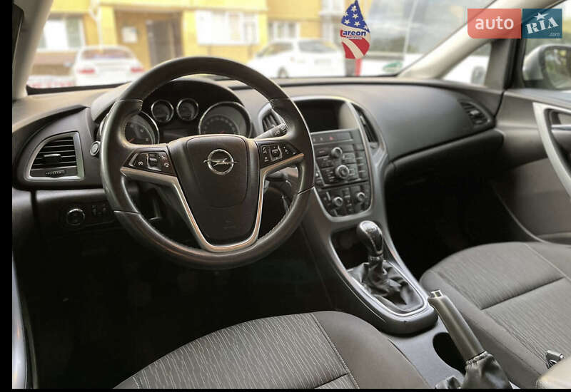Универсал Opel Astra 2014 в Ивано-Франковске фото 3 Универсал Opel Astra 2014 в Ивано-Франковске