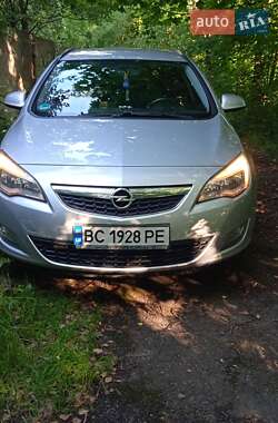 Універсал Opel Astra 2011 в Стрию