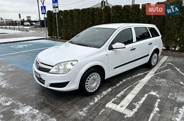 Универсал Opel Astra 2008 в Луцке