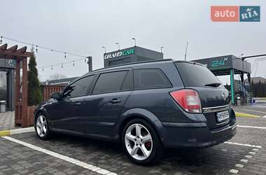 Универсал Opel Astra 2006 в 