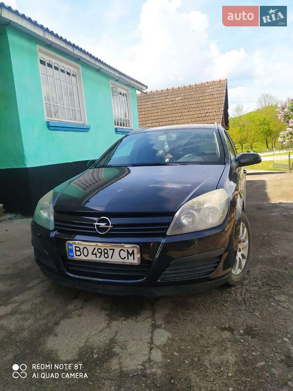 Універсал Opel Astra 2006 в Тернополі