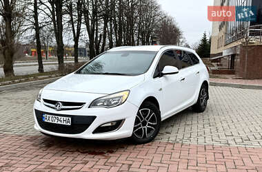 Opel Astra 2012