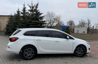 Універсал Opel Astra 2012 в Харкові