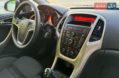 Хетчбек Opel Astra 2012 в Олександрії