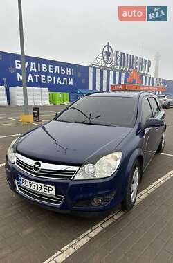 Універсал Opel Astra 2008 в Нововолинську