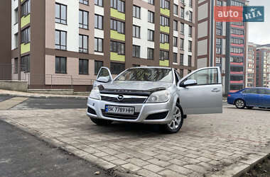 Opel Astra 2009