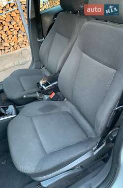 Универсал Opel Astra 2005 в 