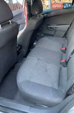 Универсал Opel Astra 2005 в 