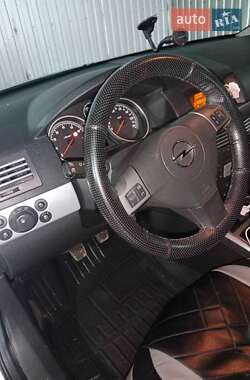 Универсал Opel Astra 2005 в Звенигородке